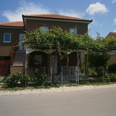 Apartman Boki Trebinje Eksteriør billede
